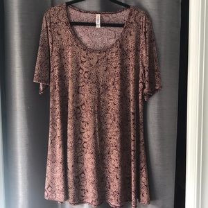LuLaRoe Perfect Tee